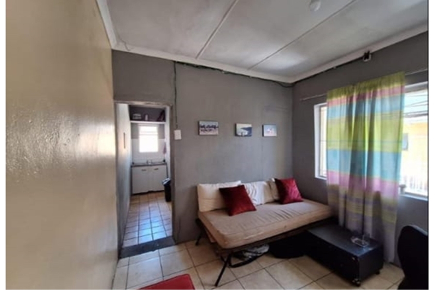 5 Bedroom Property for Sale in Retreat Western Cape